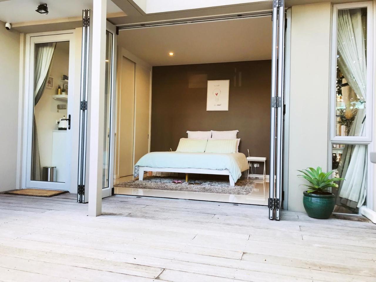 New Market Cozy Room Auckland Exterior photo